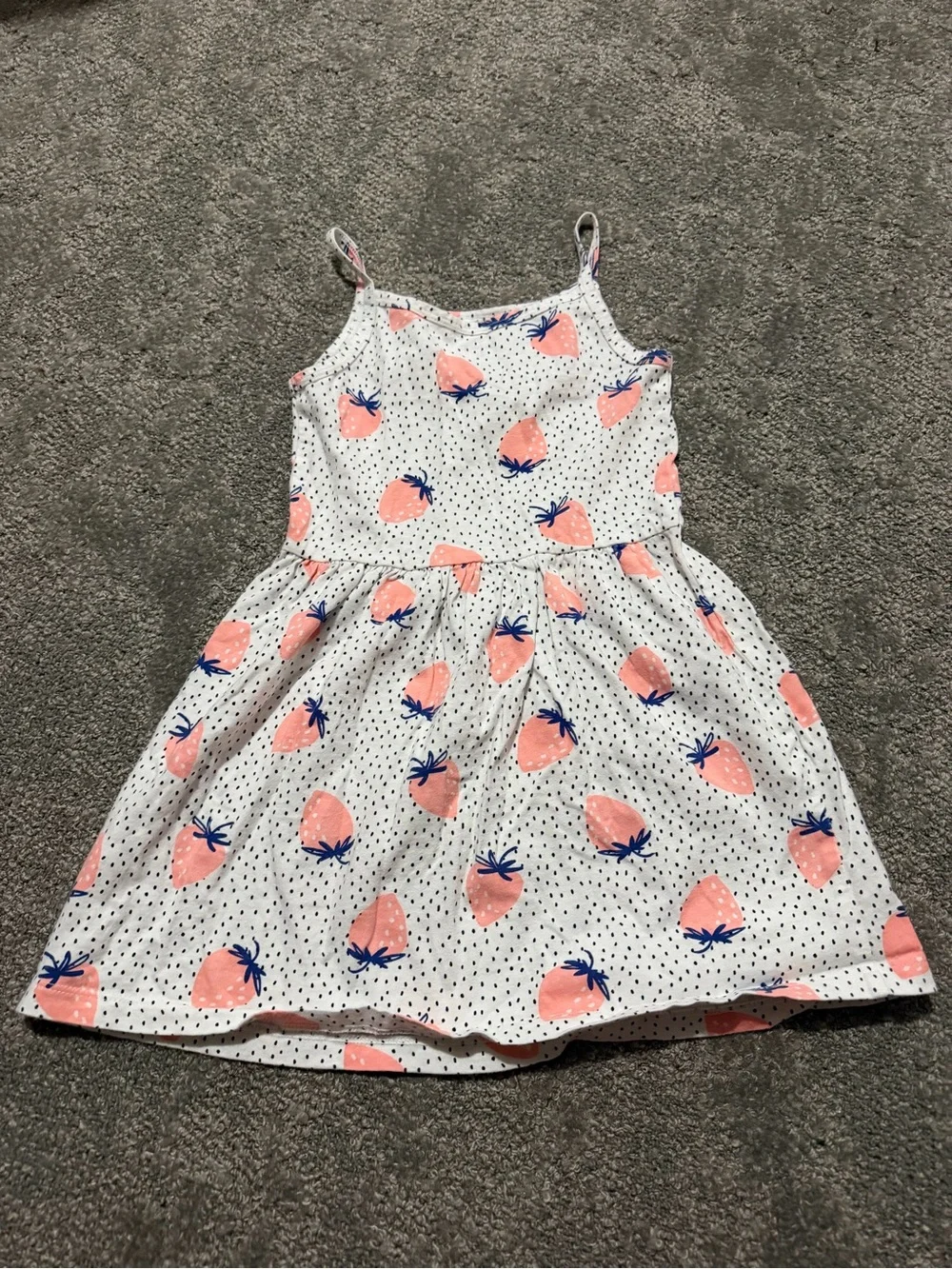 Carter’s 4T strawberry polkadot dress sleeveless white great condition and feel